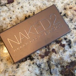 Urban Decay Naked 2 Basics eyeshadow pallet